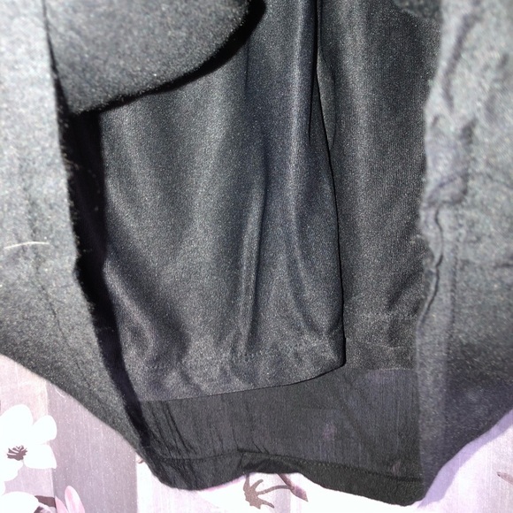 Herbench Evening Dress - Picture 5 of 8